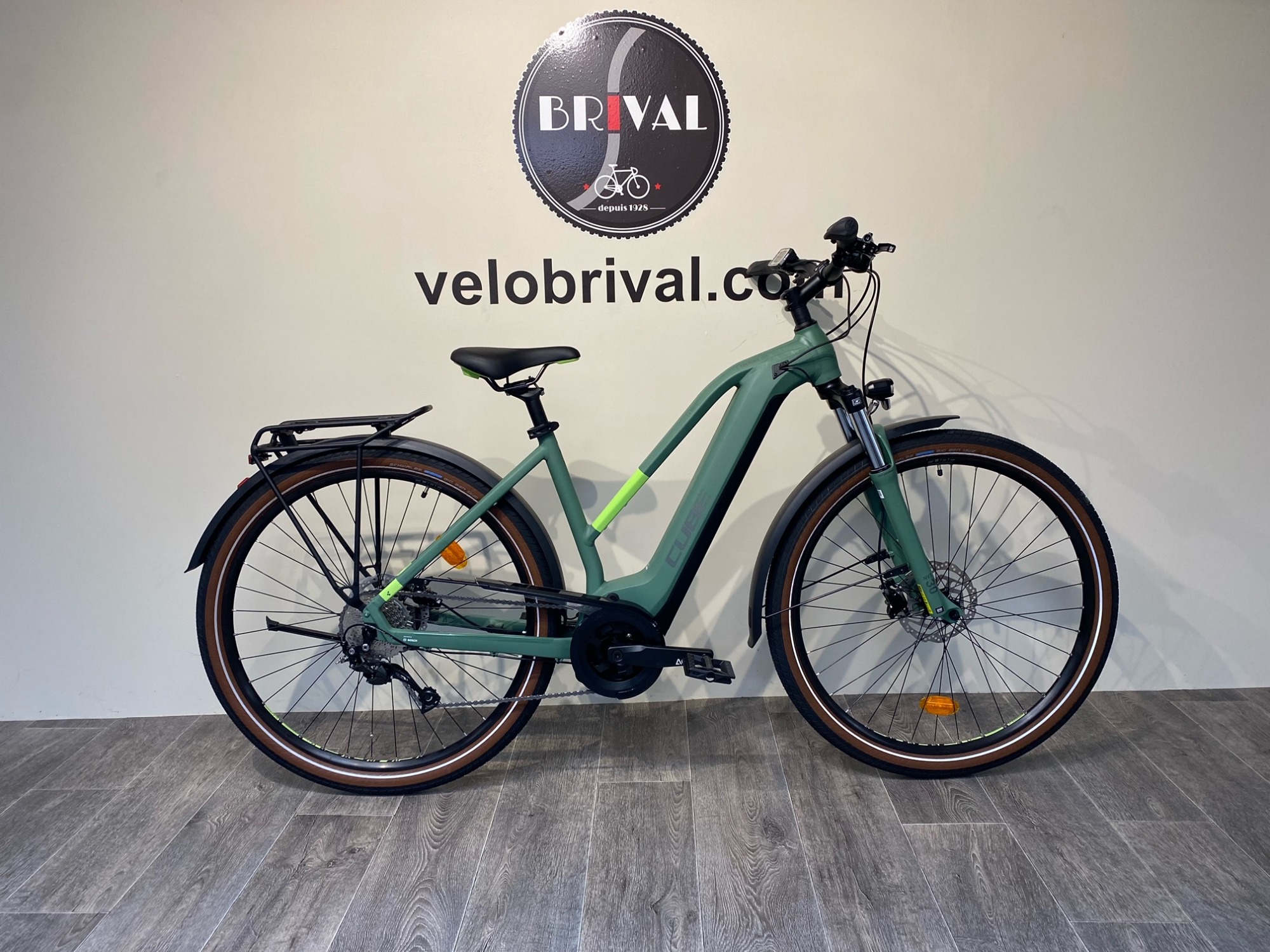 Cube TOURING HYBRID ONE 625 2022 VeloBrival