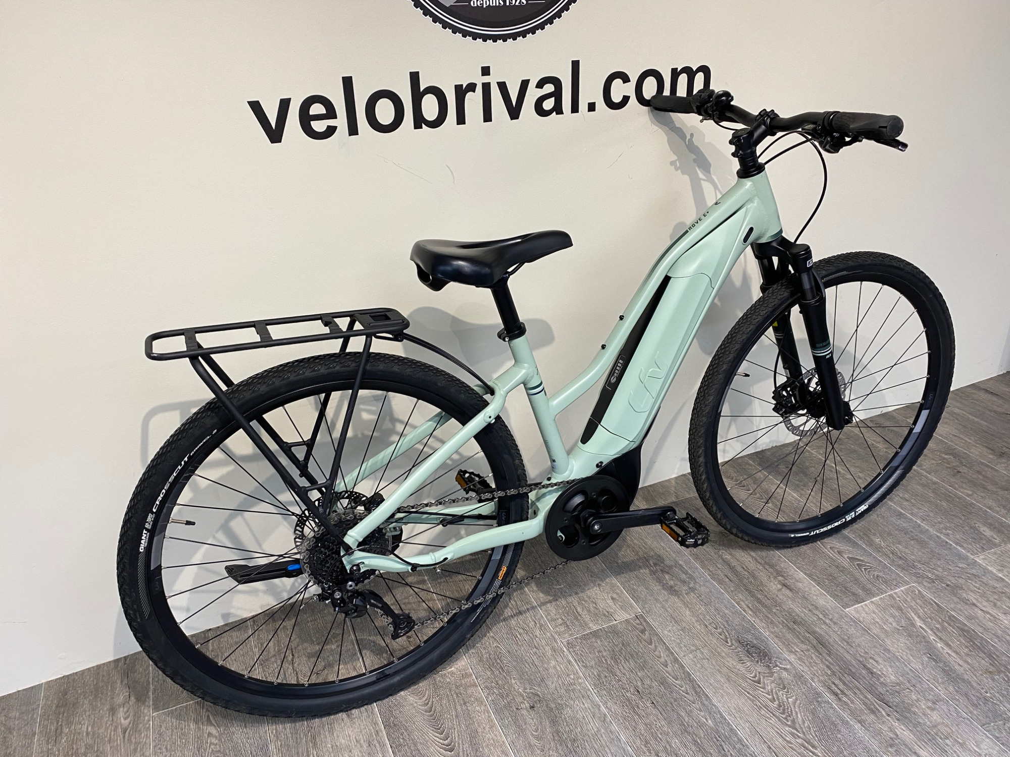 Giant LIV ROVE E+ 2022 - VeloBrival