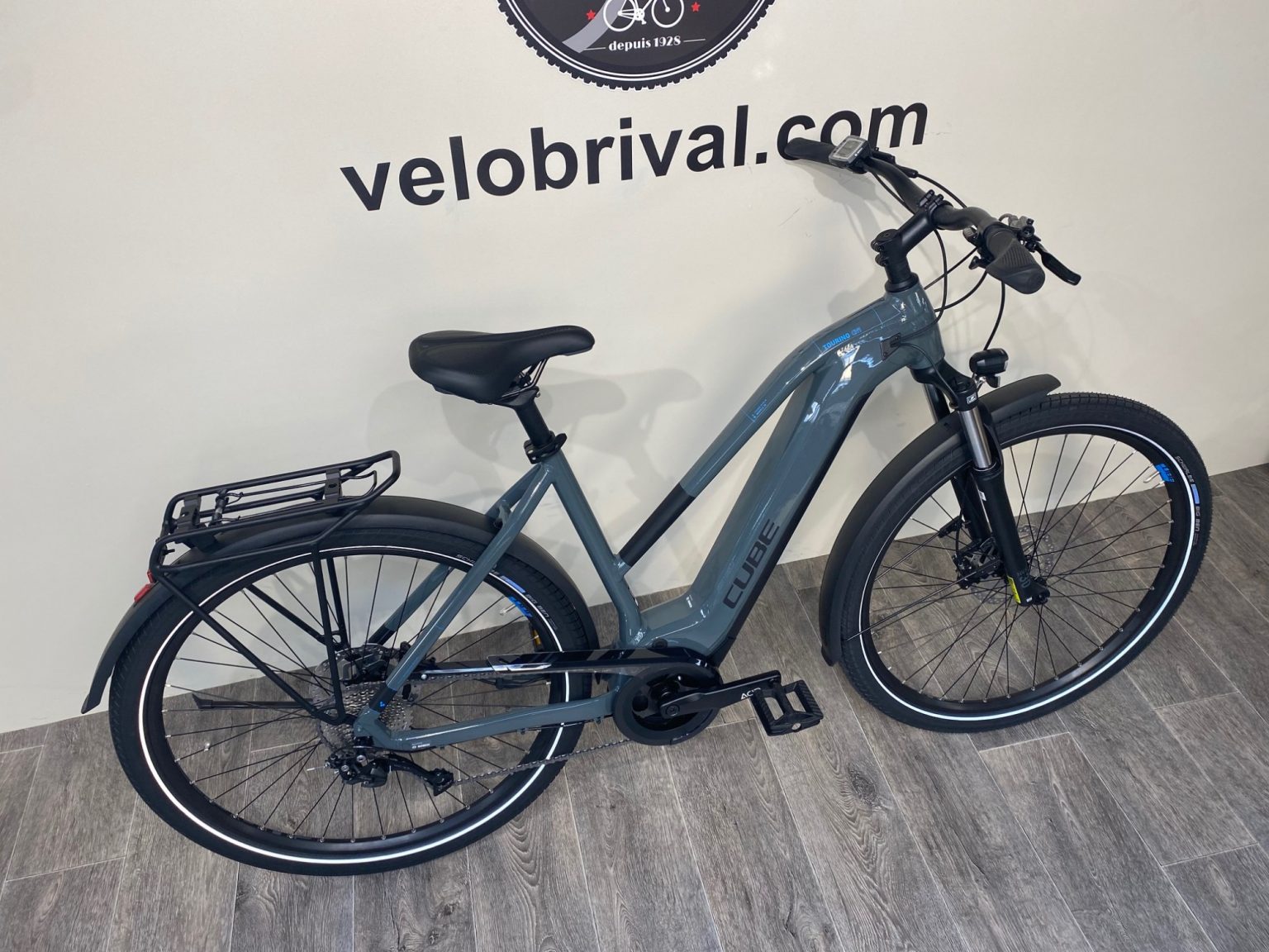 Cube TOURING HYBRID ONE 500 2022 VeloBrival