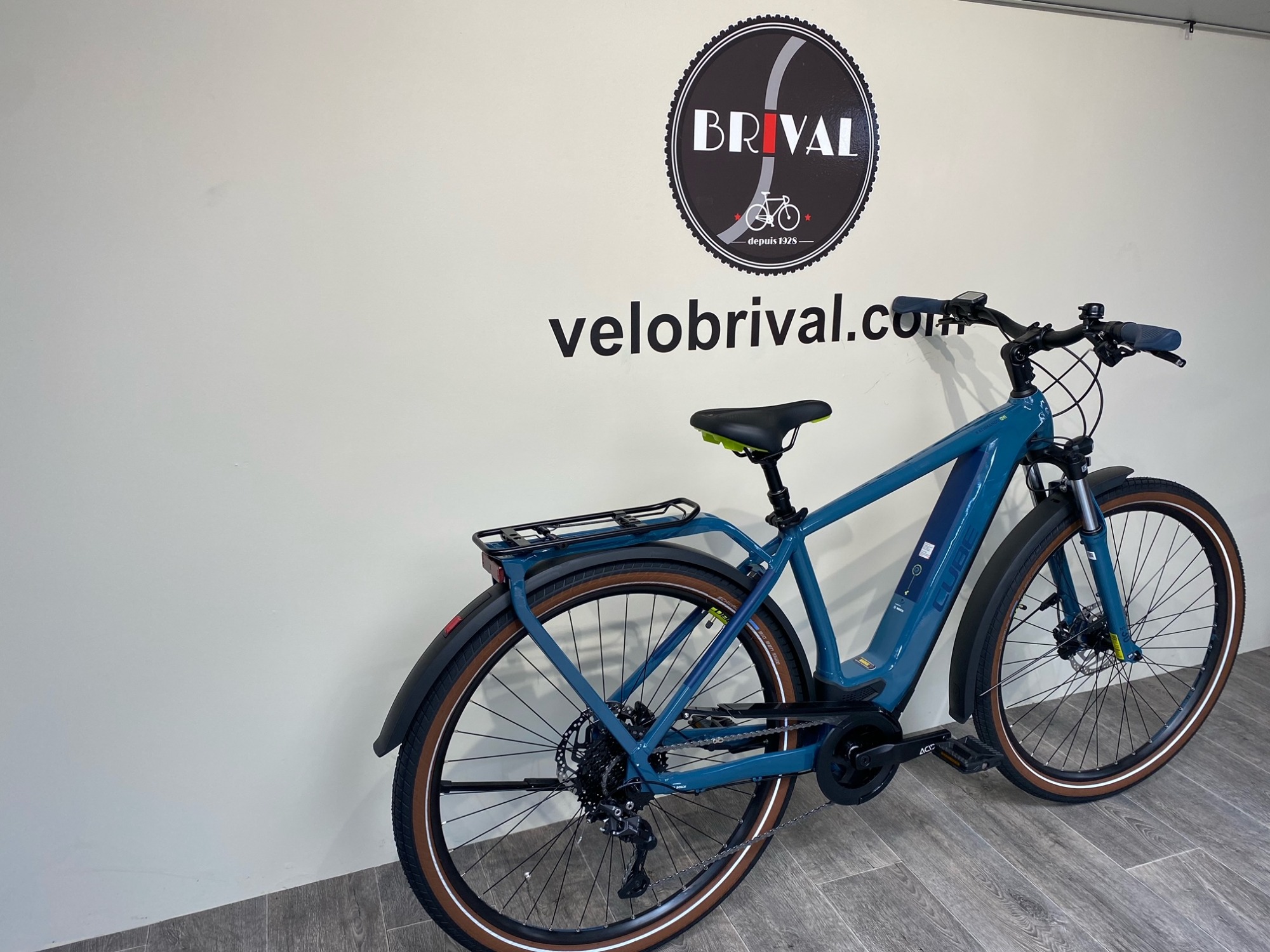 Cube Kathmandu Hybrid One 625 2022 Velobrival