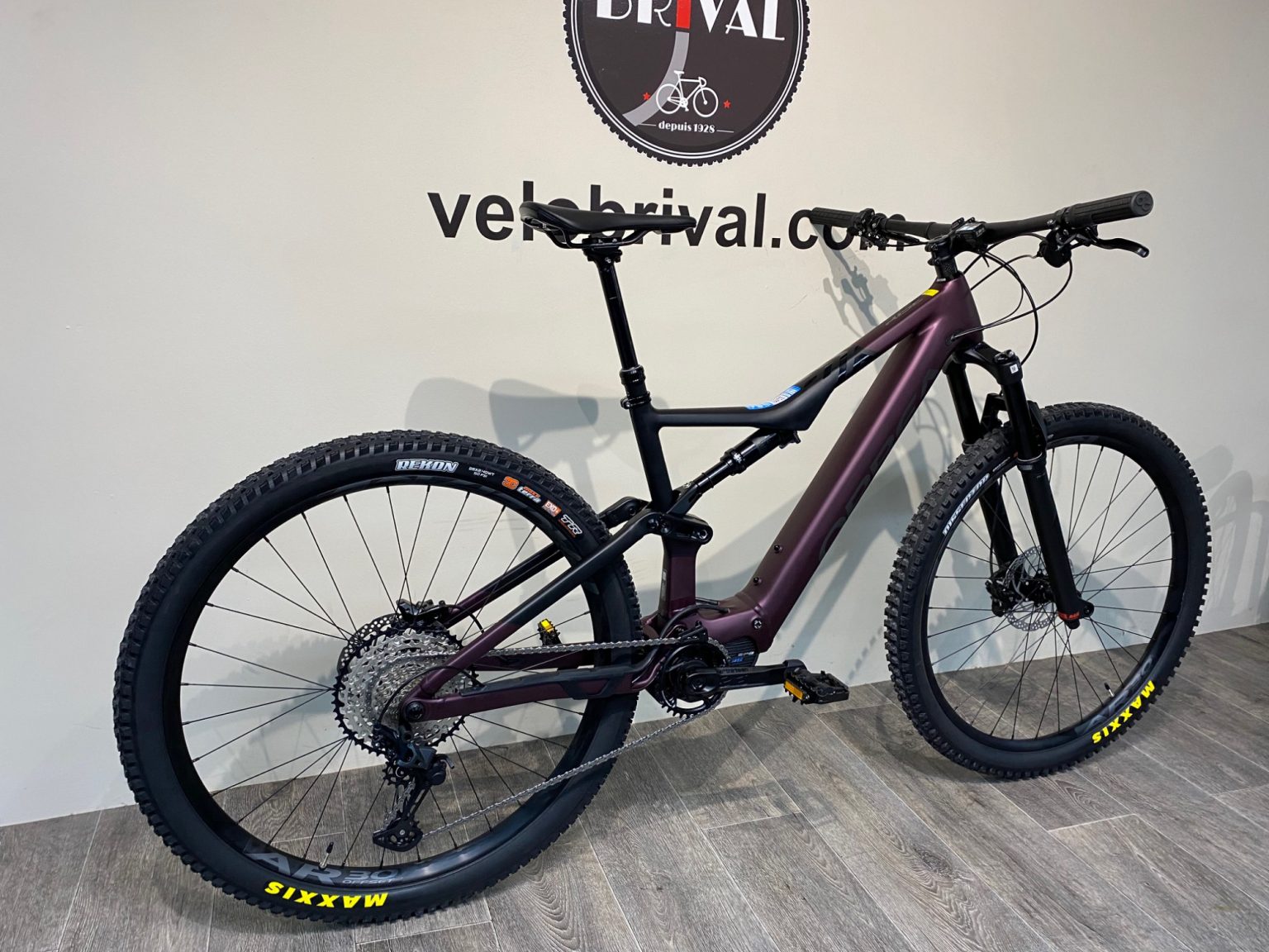 Orbea RISE H30 2022 VeloBrival