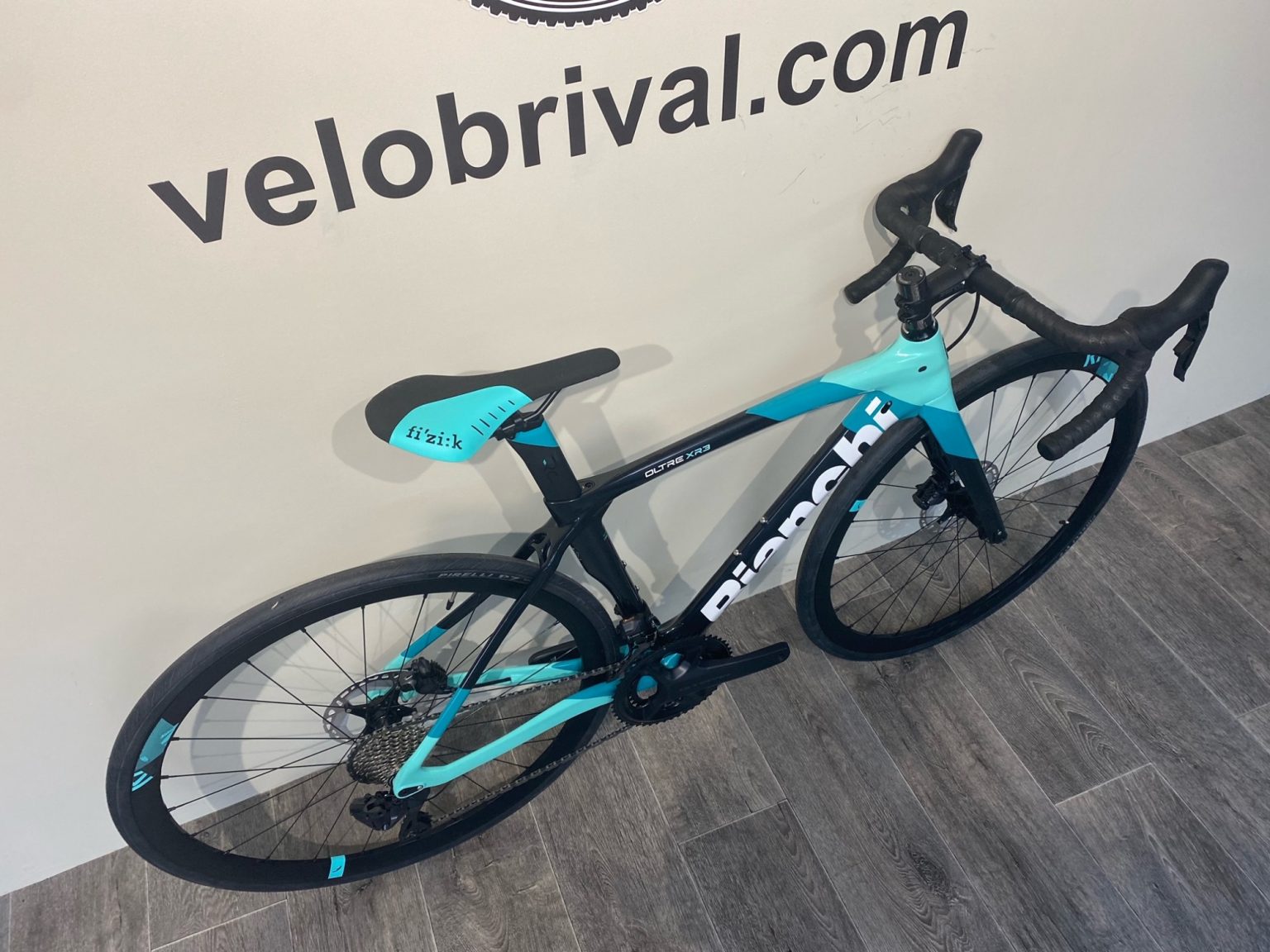 bianchi oltre xr3 ultegra di2 disc